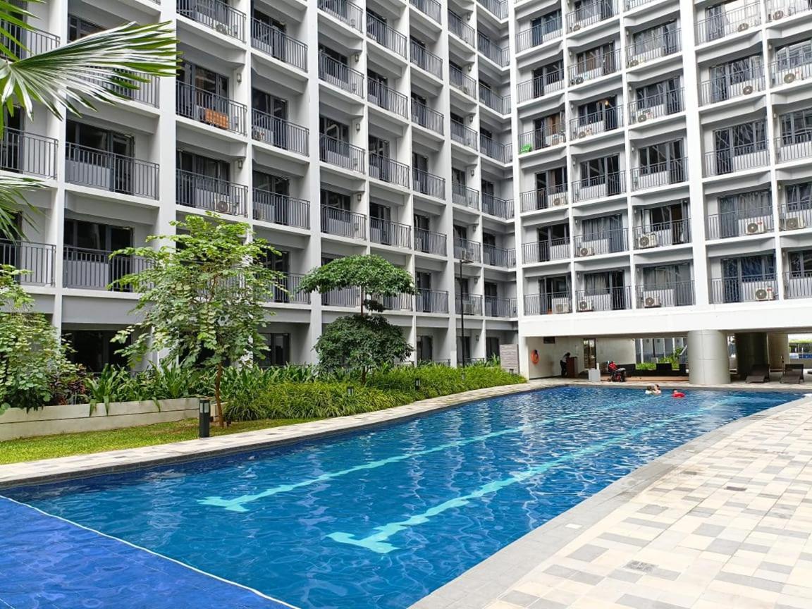 Home Away From Home Manila Exteriér fotografie